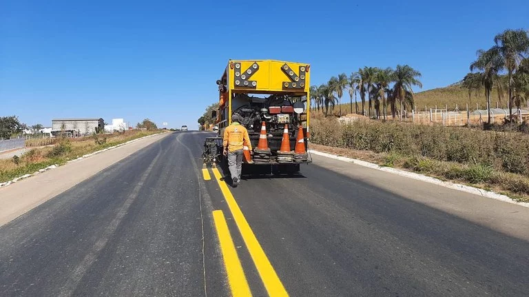 Rodovias BR 354 E BR 265 Recebem Obras De Reparos No Pavimento Estradas