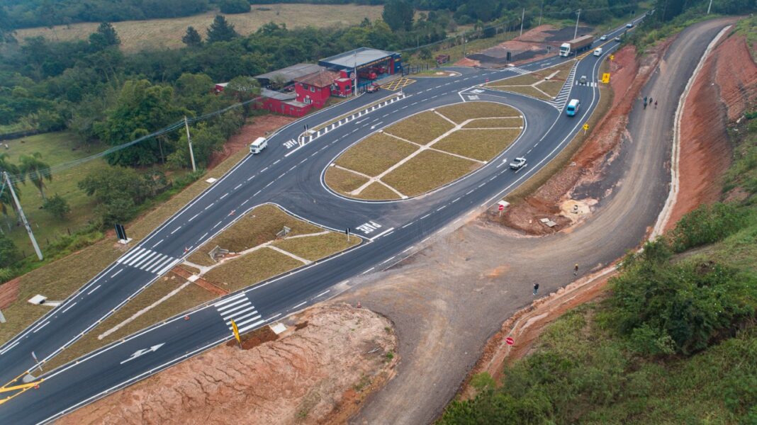 Estradas Concluida Obra De Acesso Na Ers Em Taquara Rs