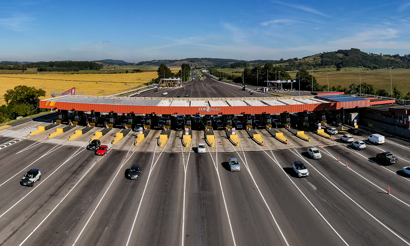 Retomada a cobrança de pedágio pela CCR ViaSul nas BR 101 e BR 290