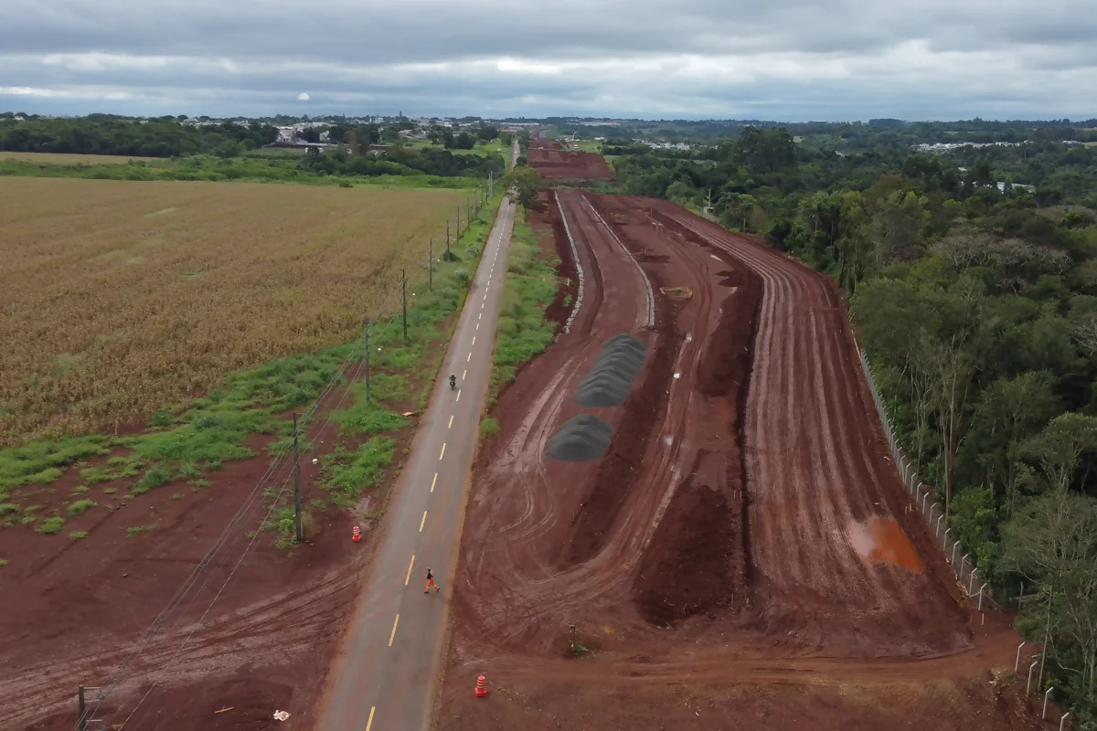 Obra Da Perimetral Leste De Foz Do Igua U Pr Interdita Avenida