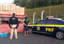 PRF prende contrabandista com R$ 1,1 milhão