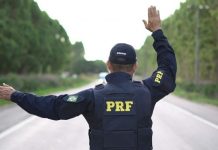 PRF apreende cocaína em ônibus na BR-116, em Feira de Santana (BA)