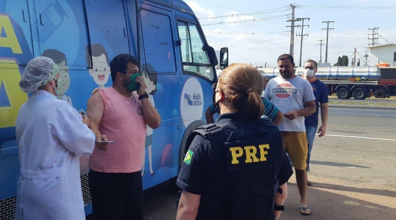 PRF_PR_Caminhoneiros_Ponta_Grossa