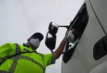 CART apoia ação de saúde com caminhoneiros na Raposo Tavares (SP-270)