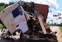Mulher morre em grave acidente com bitrem na BR-163 no PA