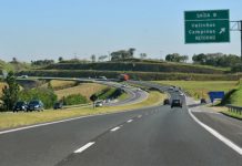 Trânsito é alterado em estrada de Valinhos (SP), nesta sexta (26)
