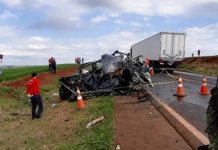 Filho morre em acidente na BR-163, após matar pai a facadas, no PR