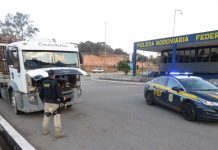 PRF apreende caminhão e caminhonete com chassis clonados na BR-381