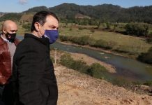 SC-390, na Serra do Rio do Rastro, recebe obras de melhorias