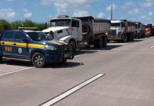 Fiscalização na BR 101, em Alagoas, flagra 8 caminhões com excesso de peso