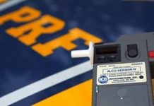 Motociclista bêbado tenta fugir da PRF e se envolve em acidente na BR-101