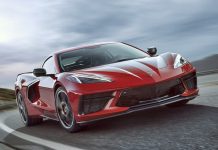 Chevrolet Corvette tem recall anunciado por problemas no porta-malas
