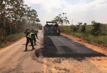 DNIT executa obras de manutenção rodoviária na BR-364, no Acre