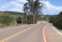 ES-356, entre Rio Bananal e Panorama, ganha nova paivmentação