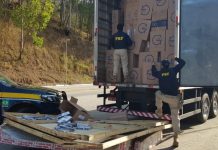 PRF de MG apreende 650 mil maços de cigarros na BR-381