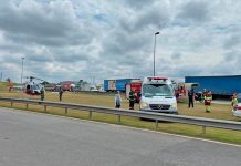 Colisão de moto e carro na Via Anhanguera (SP-330) deixa dois feridos graves