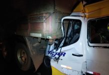 Colisão de van em carreta mata ex-piloto na BR-365, em Minas Gerais