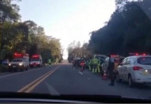 Acidente deixa 2 mortos e 3 feridos em Ribeirão Pires (SP)