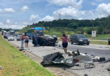 Colisão na Tamoios (SP-099) mata homem e deixa feridos