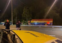 ANTT apreende 11 veículos na BR-040, no RJ, fazendo transporte clandestino