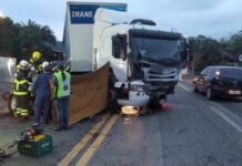Três pessoas morrem em colisão na BR-470, em Blumenau (SC)