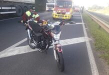Dois jovens morrem em acidente com moto, na PRC-373