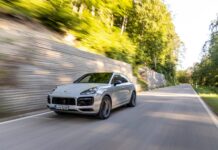 Porsche faz recall do modelo Cayenne por problemas em porcas travantes