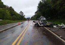 Homem morre em colisão de carro e caminhão na BR-285 em Caseiros (RS)