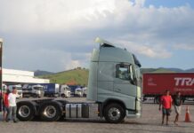 Sest/Senat promove atividades para caminhoneiros na BR-153