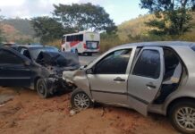 Quatro pessoas, sendo uma grávida, morrem na BR-116, em Teófilo Otoni (MG)