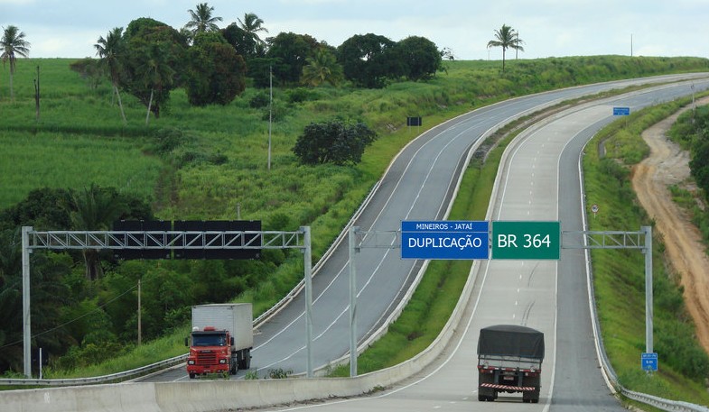 Rodovia_BR_364_Mineiros_Jatai_GO_2 - Cópia