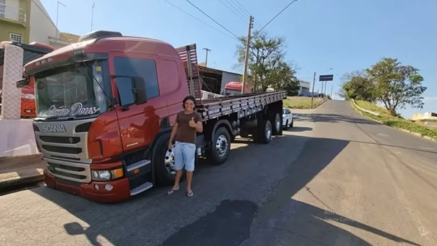 Caminhoneiro famoso rifa caminhão arqueado com 17 multas e 87 pontos