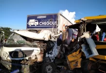 Rodovias federais registram 64 mortes no feriado de Tiradentes