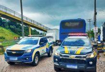 Ônibus clandestinos são apreendidos em fiscalização na Fernão Dias (BR-381), em SP