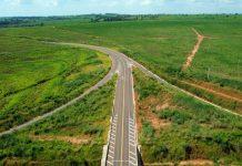 ‘Estrada da Boiadeira’ (BR-487), no Paraná, tem 47 quilômetros recuperados
