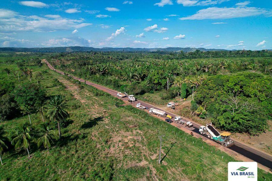 Construção das rodovias BR-230 e BR-163 e as empresas e batalhões de