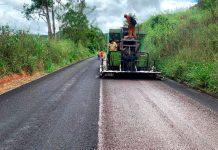 Recuperação da rodovia LMG-710, entre Ladainha e Pote, em Minas, entra na fase final