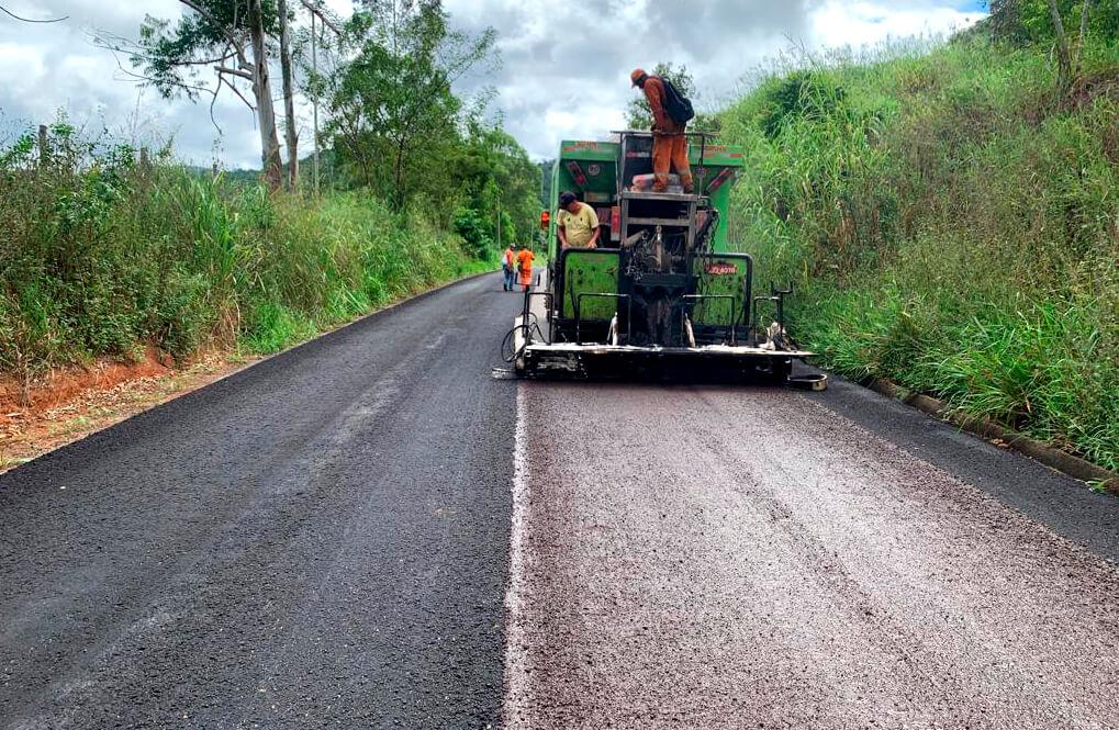 Rodovia_LMG_710_Ladainha_Pote_2