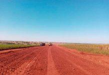 DER de Minas inicia a pavimentação de trecho de estrada no Pontal do Triângulo