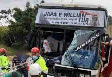 Ônibus envolvido em colisão na BR-381, em Perdões (MG) estava irregular
