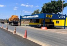 Caminhoneiro é preso em flagrante na BR-020, em Formosa (GO), por tráfico de maconha