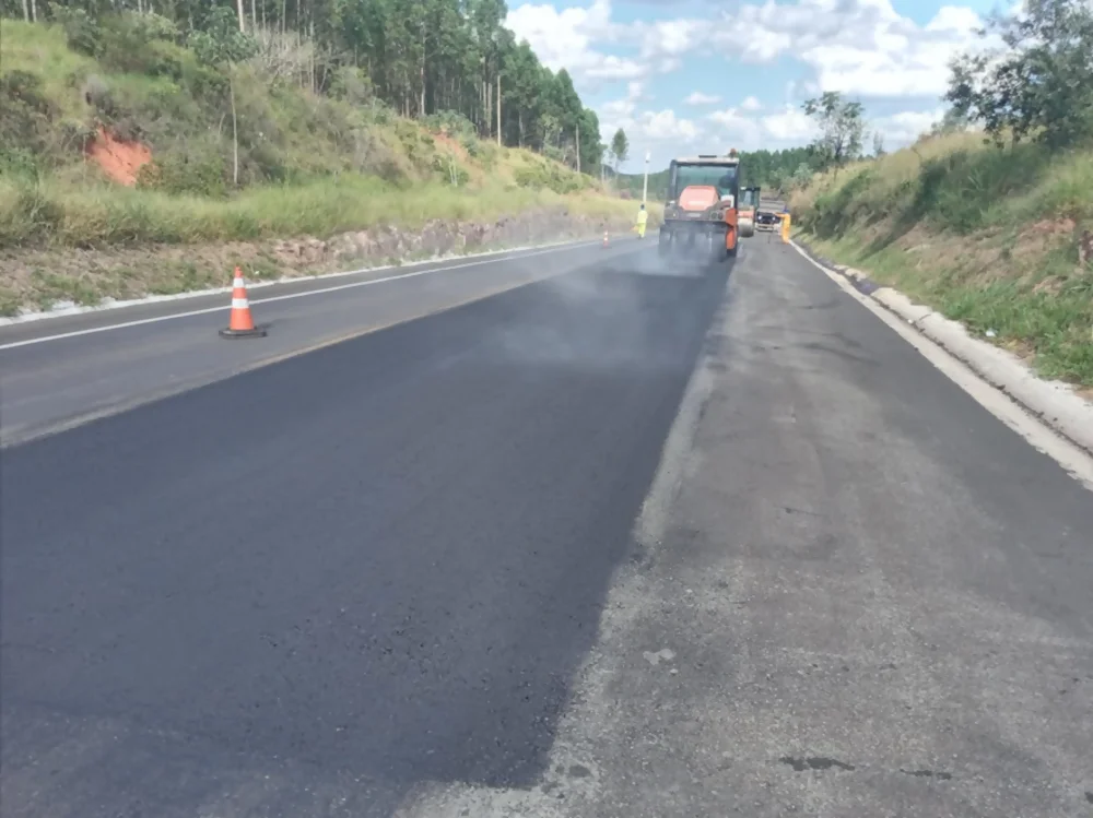 Rodovia_SP_425_Obras_Recape