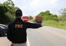PRF inicia Operação Finados 2023 nas rodovias federais do país