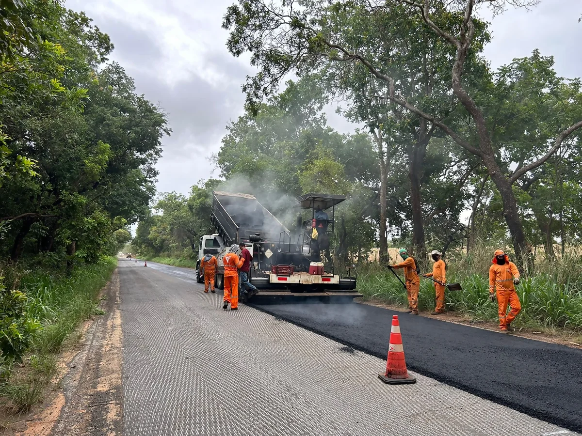 Três rodovias estaduais da região Central de Minas recebem novo asfalto