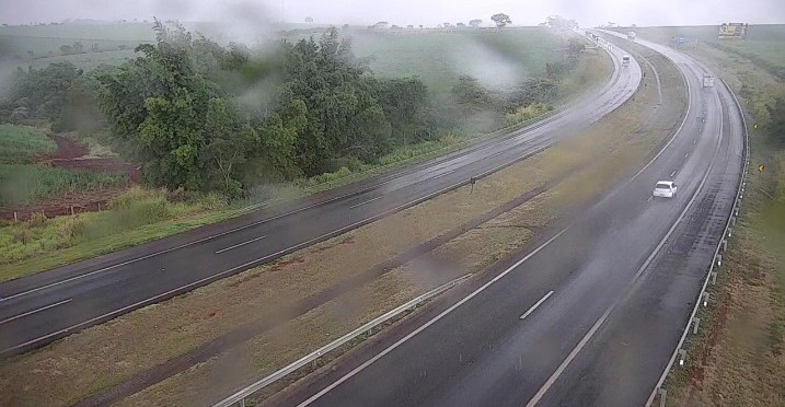 Temporada de chuvas exige maior cuidado no tráfego nas rodovias