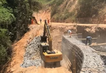 Obras de pavimentação da AMG-4030 avançam no Vale do Aço