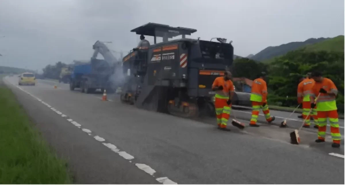 Rodovia BR-116 recebe reparos no trecho de Minas Gerais