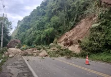 Rodovia de União da Vitória, no Paraná, é bloqueada após queda de rochas
