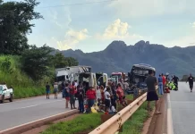 VÍDEO: Ônibus e caminhão colidem na Serra de Igarapé, na BR-381/MG