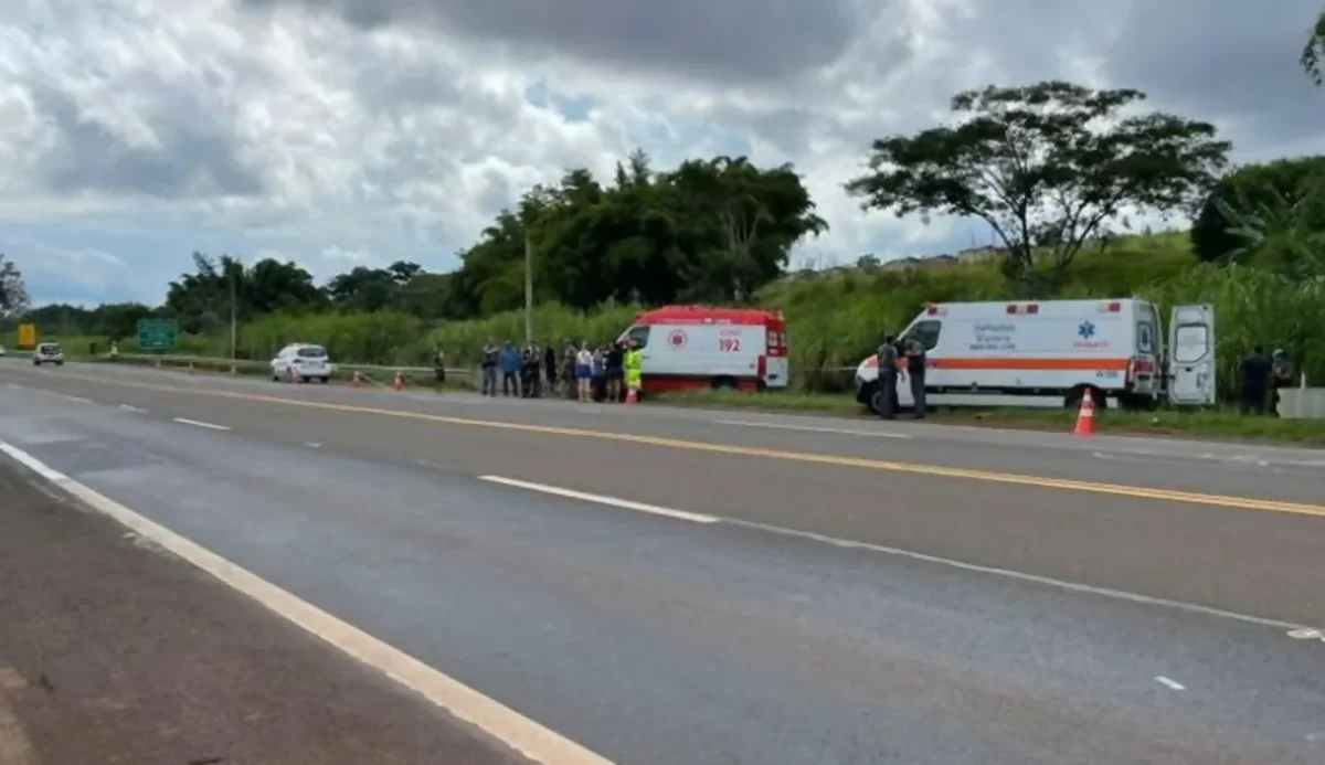 Motoqueiro morre em acidente na rodovia Antônio Machado Sant’Anna, em Araraquara (SP)